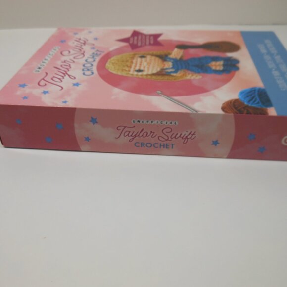 Unofficial Taylor Swift Crochet Craft Kit and Book New - Picture 6 of 8